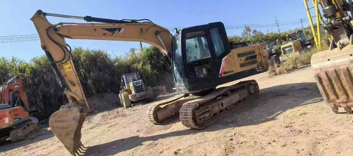 Buy Sany SY16C Used Excavator / 1