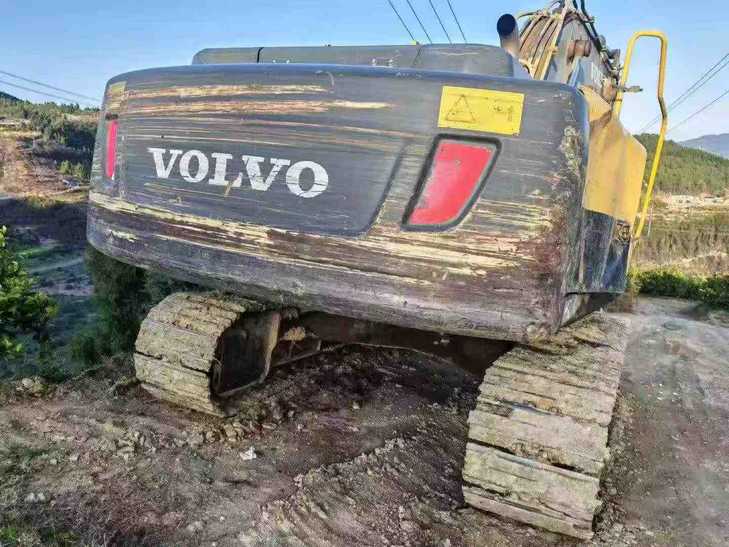 Buy Volvo EC210B Used Excavator / 1