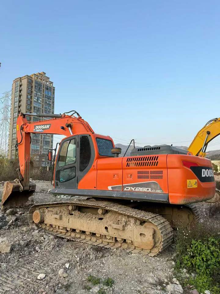 Used Doosan DX260LC-9C Excavator 2021 Model / 2