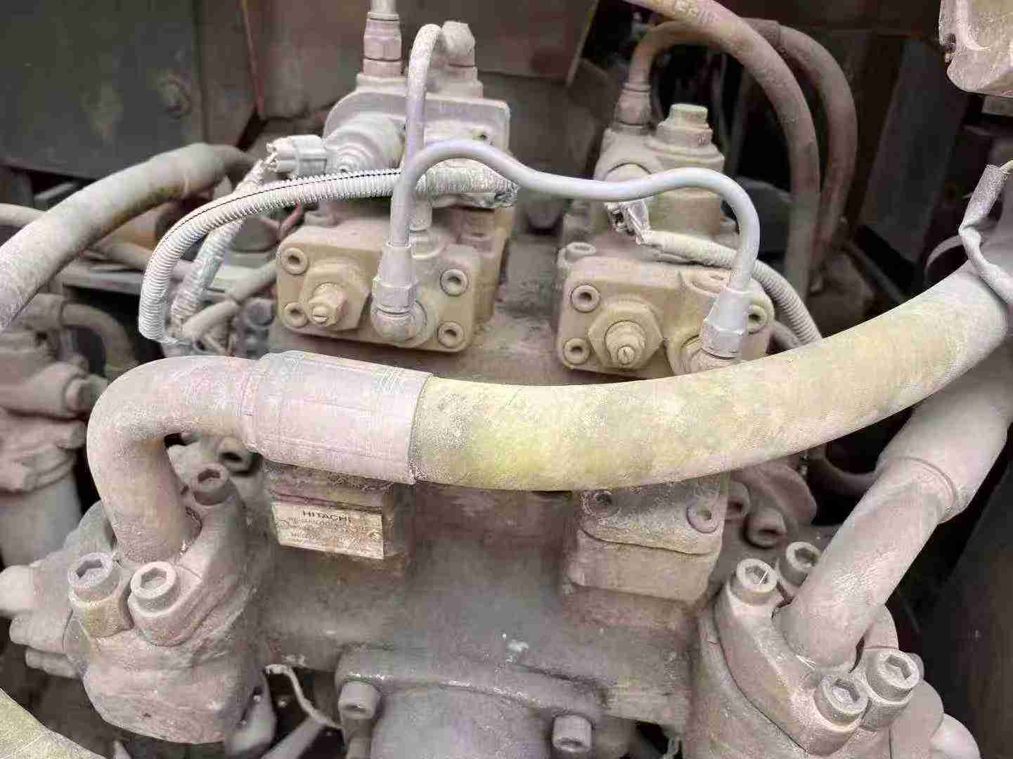 Buy Hitachi ZX260-3G Used Excavator / 4 Used Hitachi ZX260-3G Excavator 2015 Model / 4