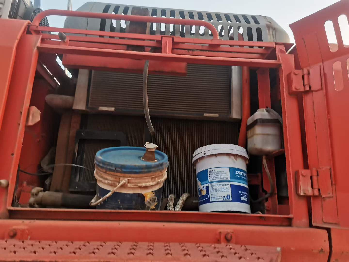 Buy Doosan DH500 Used Excavator / 8 Used Doosan DH500 Excavator 2019 Model / 8