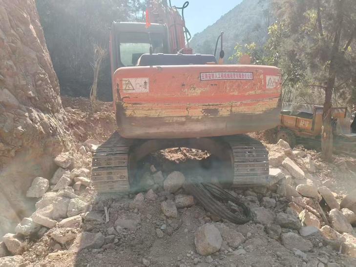 Buy Hitachi EX120 Used Excavator / 1