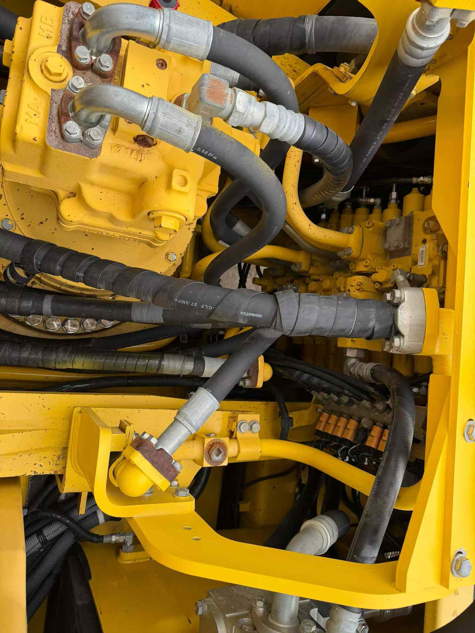 Buy Komatsu PC460LC-8 Used Excavator / 3 Used Komatsu PC460LC-8 Excavator 2018 Model / 3