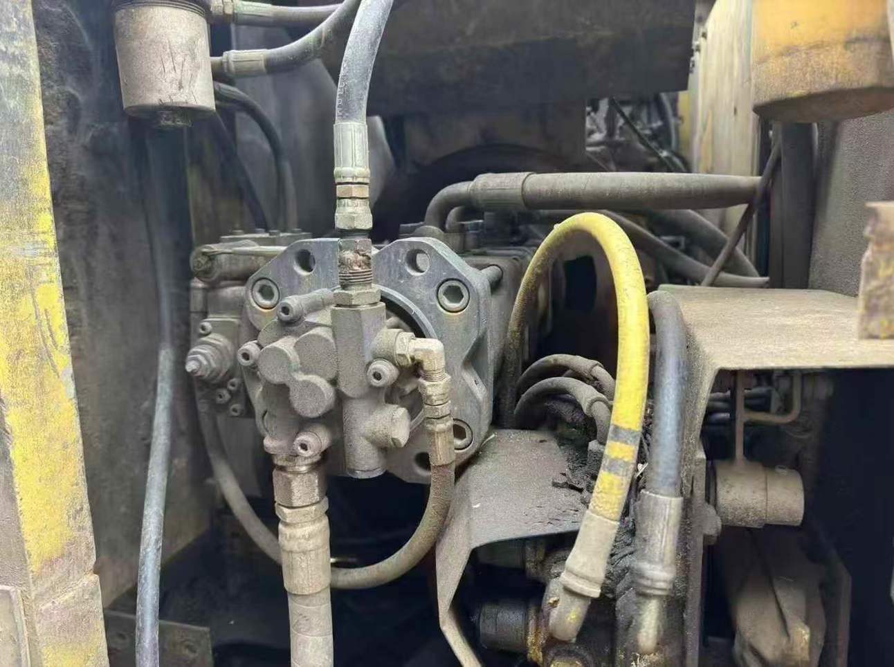 Buy Sumitomo SH120 Used Excavator / 7 Used Sumitomo SH120 Excavator 2016 Model / 7