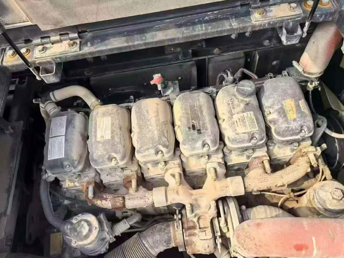 Used Doosan DX520LC Excavator 2021 Model / 8