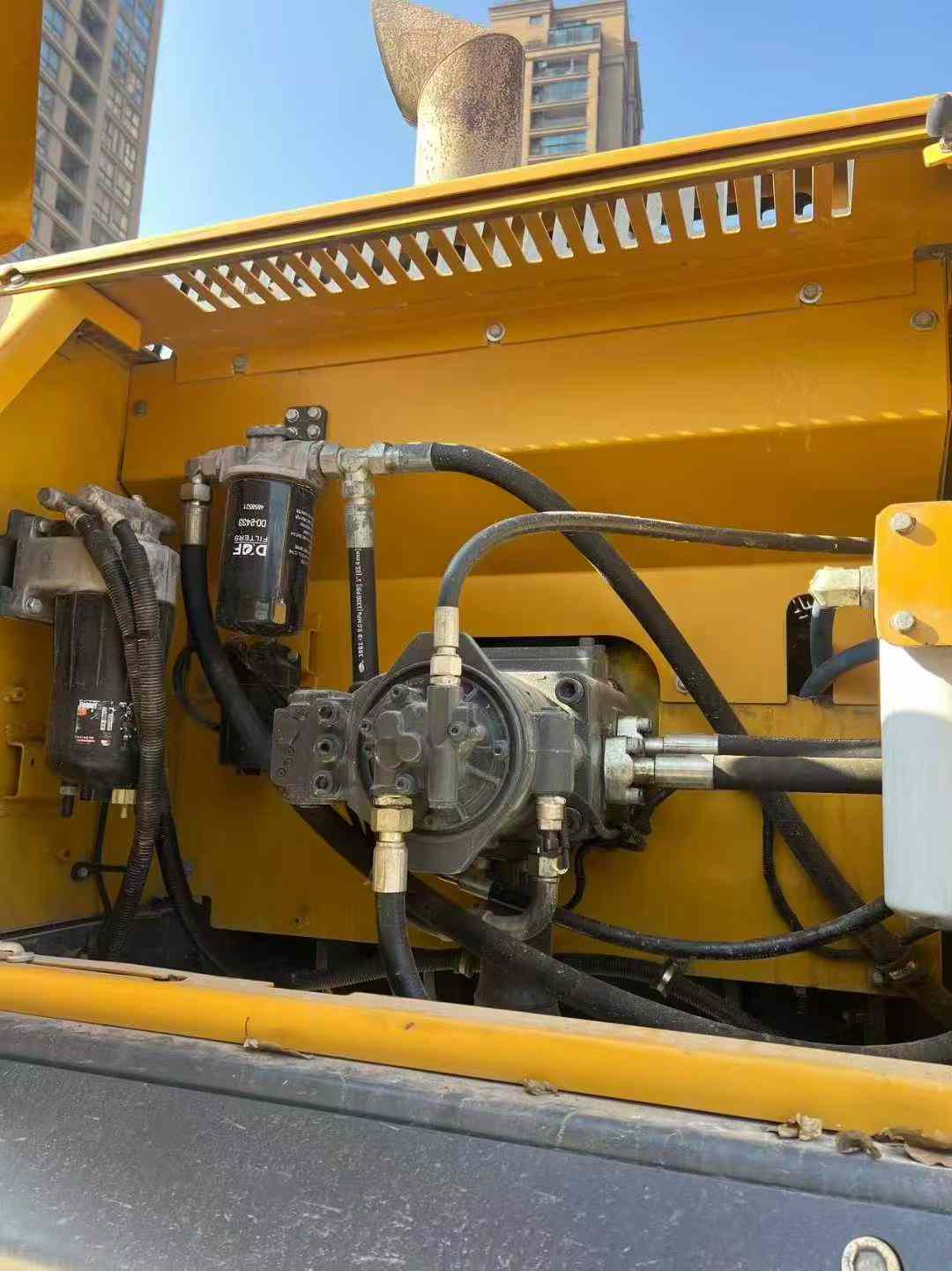 Used XCMG XE380K Excavator 2016 Model / 6