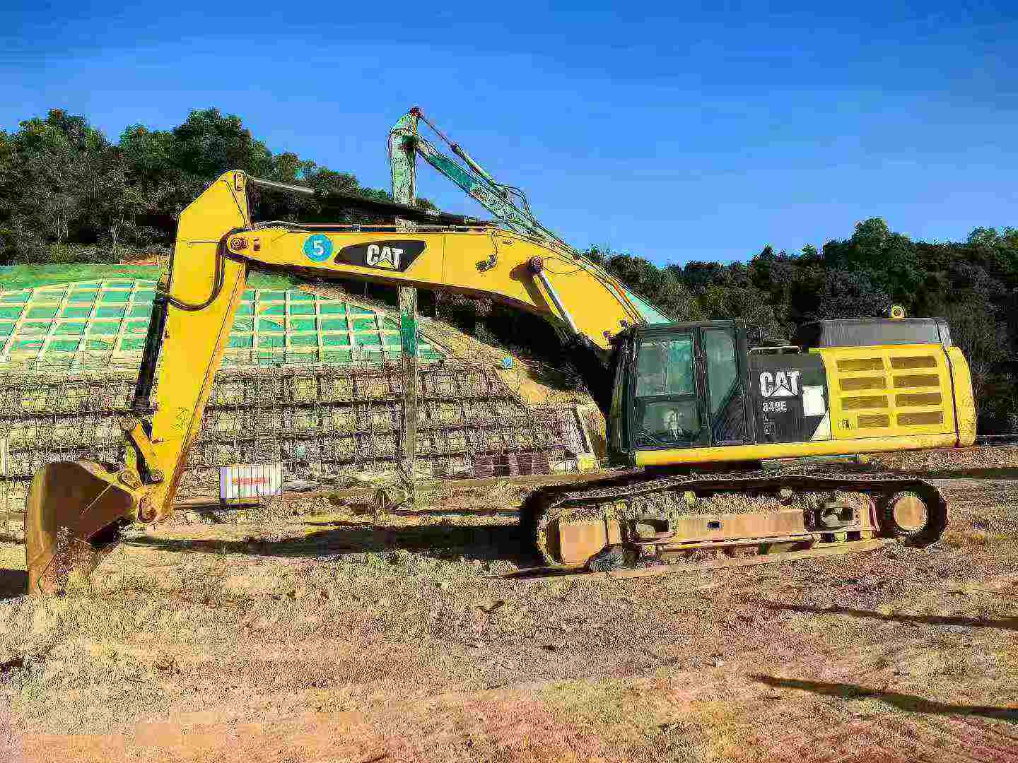 Buy Caterpillar 349E Used Excavator / 1