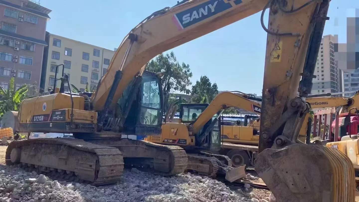 Used Sany SY215H Excavator 2020 Model / 4