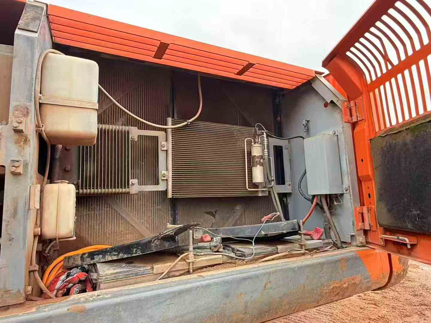 Buy Hitachi EX350H-5 Used Excavator / 5 Used Hitachi EX350H-5 Excavator 2016 Model / 5