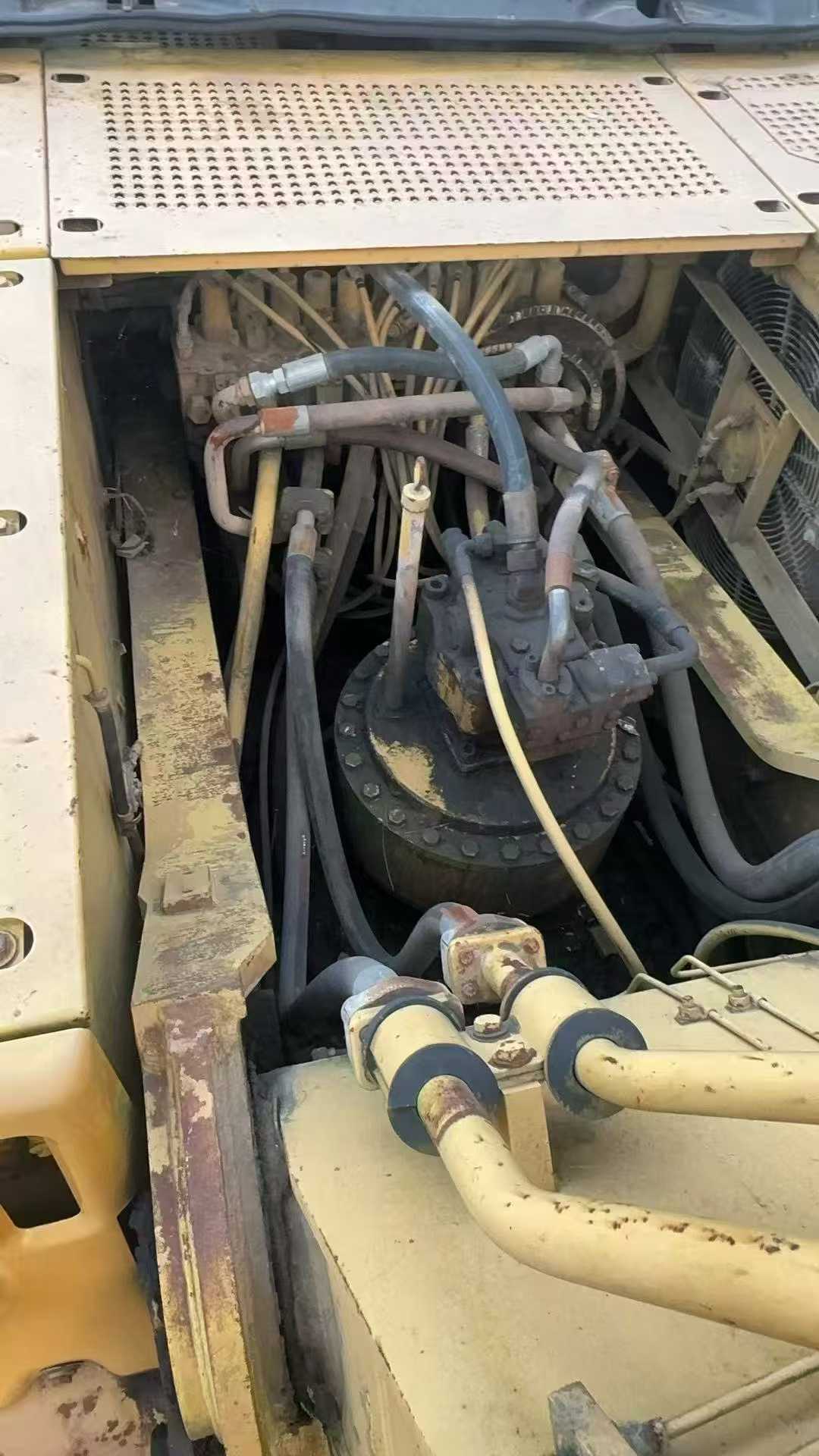 Buy Caterpillar 330C Used Excavator / 9 Used Caterpillar 330C Excavator 2016 Model / 9