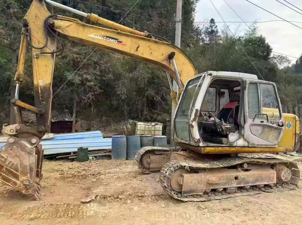 Buy Sumitomo SH120 Used Excavator / 2 Used Sumitomo SH120 Excavator 2016 Model / 2