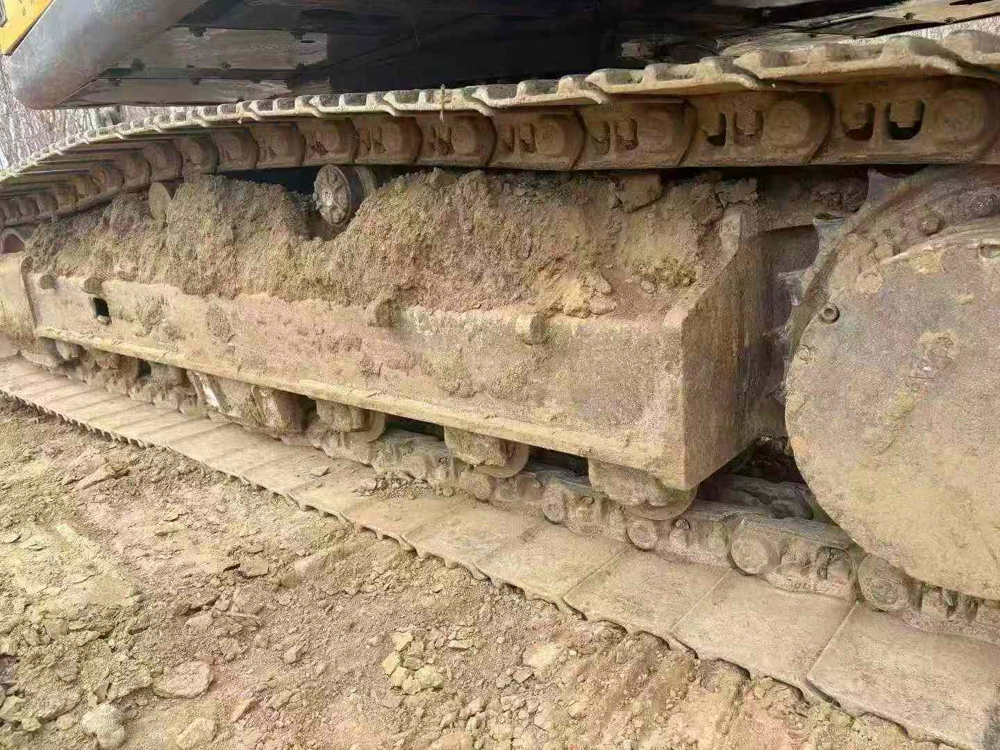 Buy Volvo EC200 Used Excavator / 2 Used Volvo EC200 Excavator 2016 Model / 2