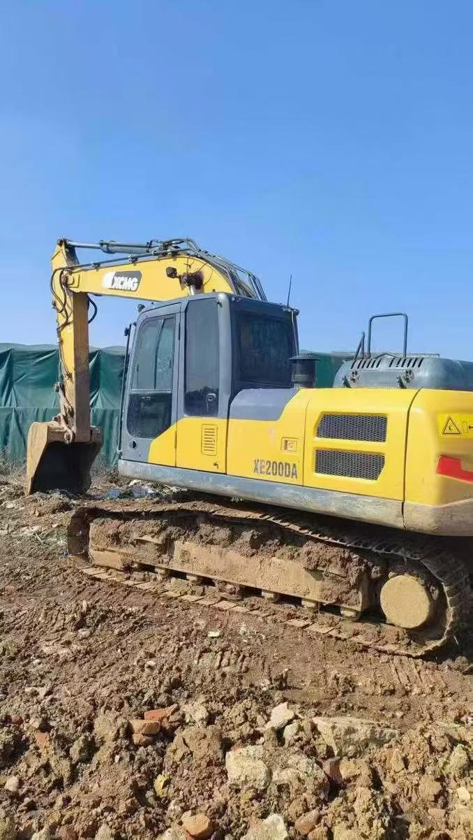 Buy XCMG XE200 Used Excavator / 1