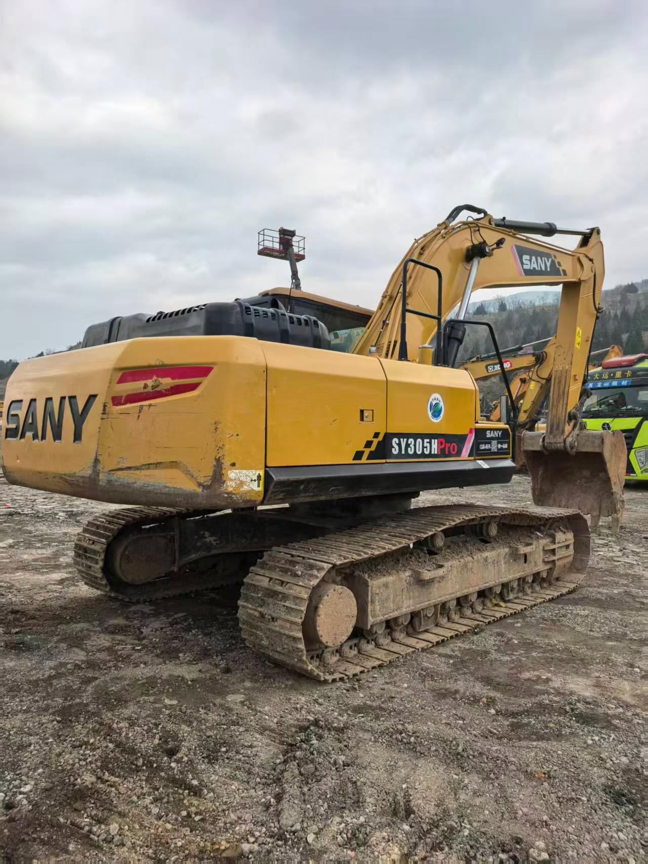 Used Sany SY245H Excavator 2021 Model / 3