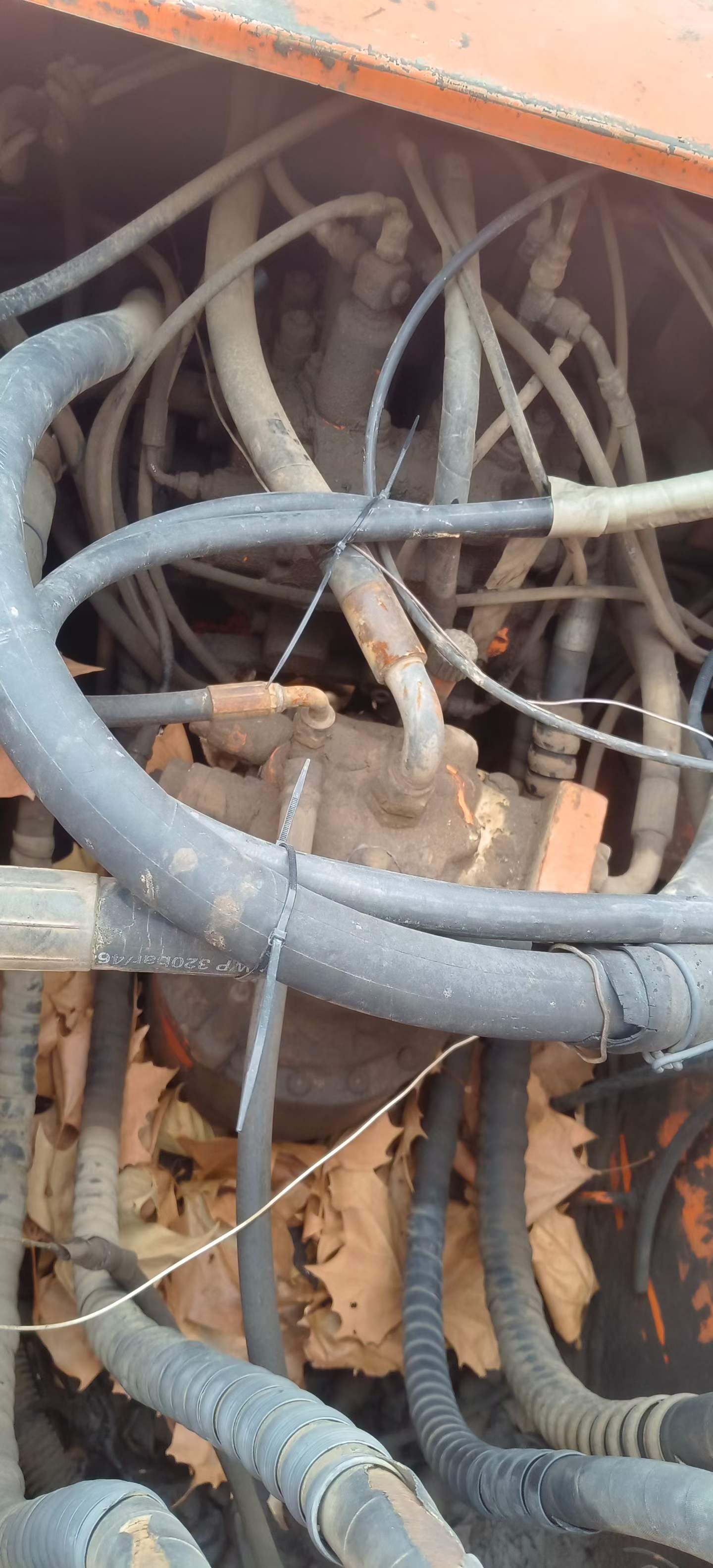 Buy Doosan DH220-7 Used Excavator / 3 Used Doosan DH220-7 Excavator 2016 Model / 3