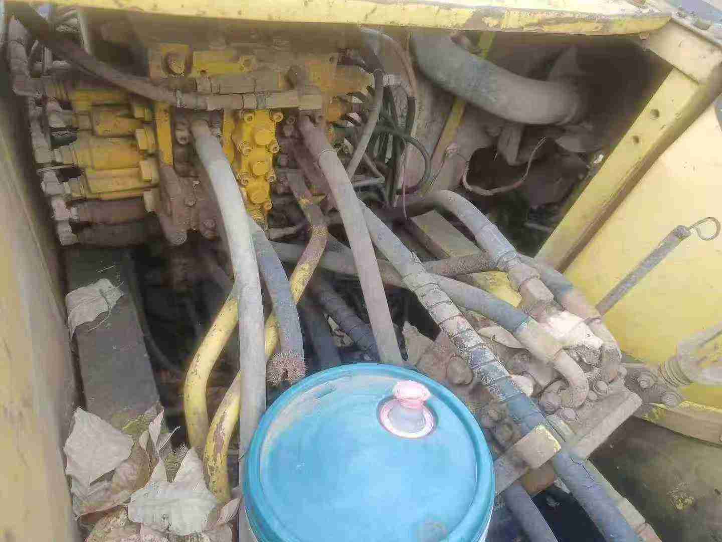 Buy Komatsu PC200-7 Used Excavator / 6 Used Komatsu PC200-7 Excavator 2016 Model / 6