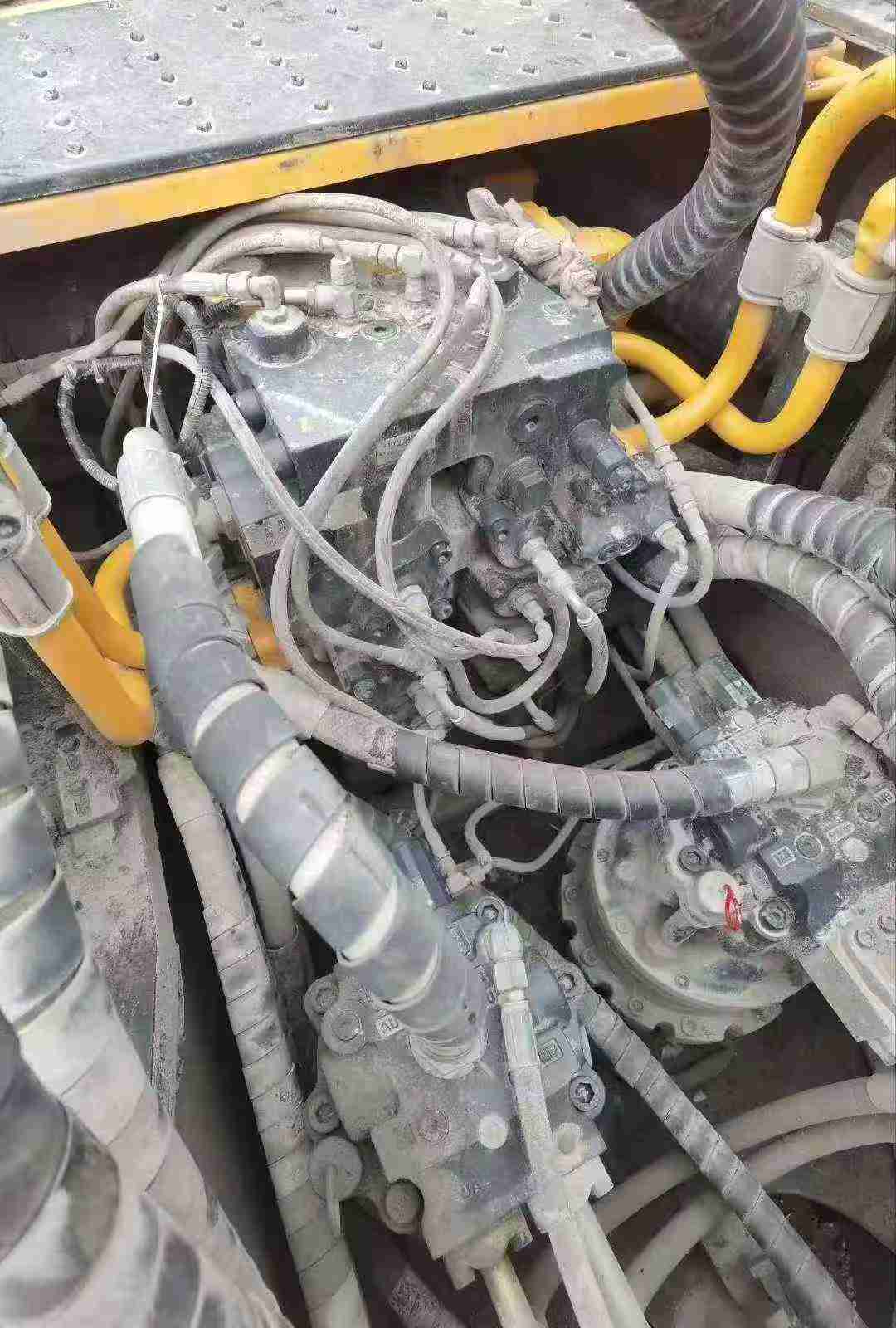 Used Hyundai R485LVS Excavator 2019 Model / 2