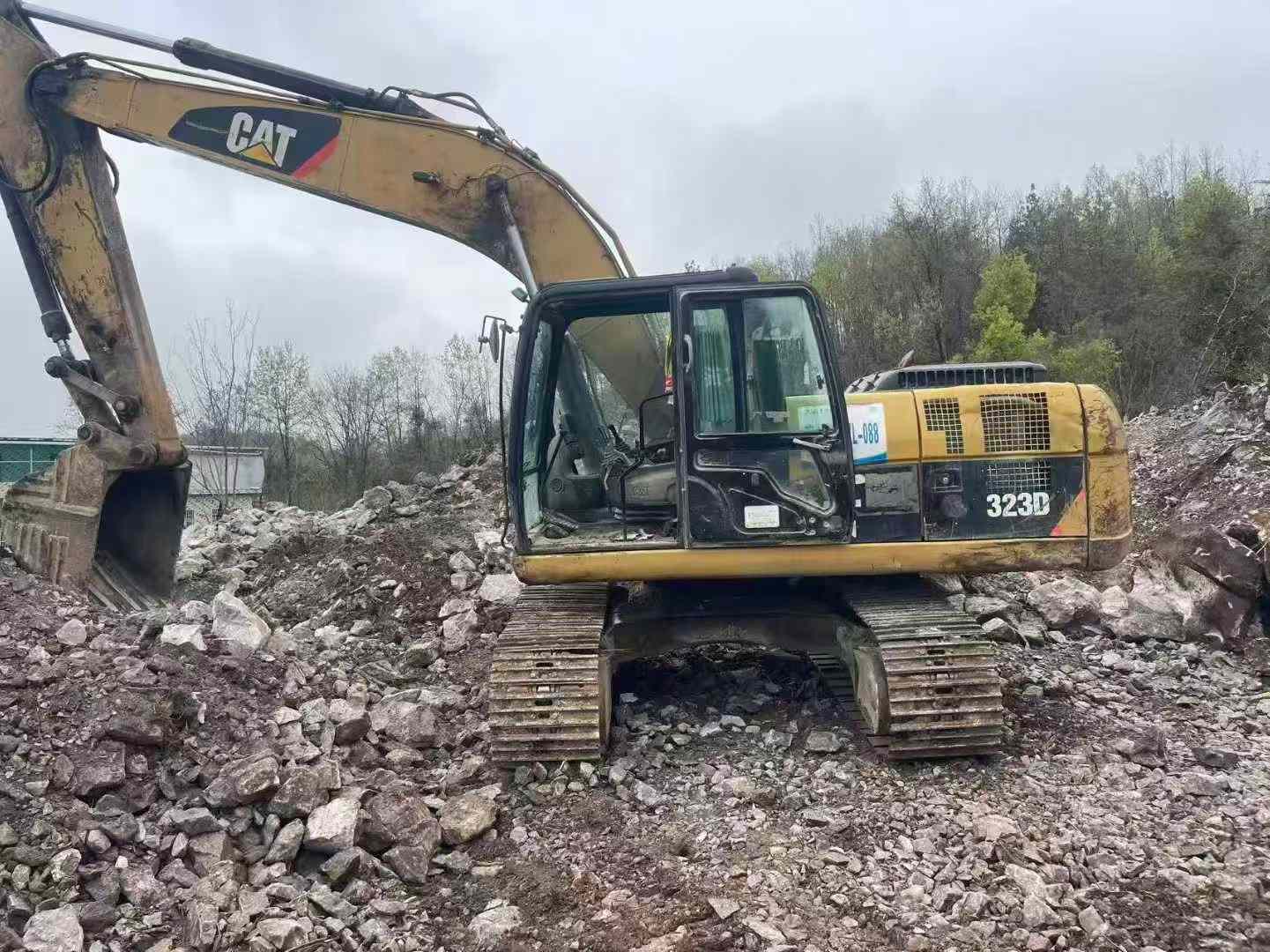 Buy Caterpillar 320D Used Excavator / 2 Used Caterpillar 320D Excavator 2011 Model / 2