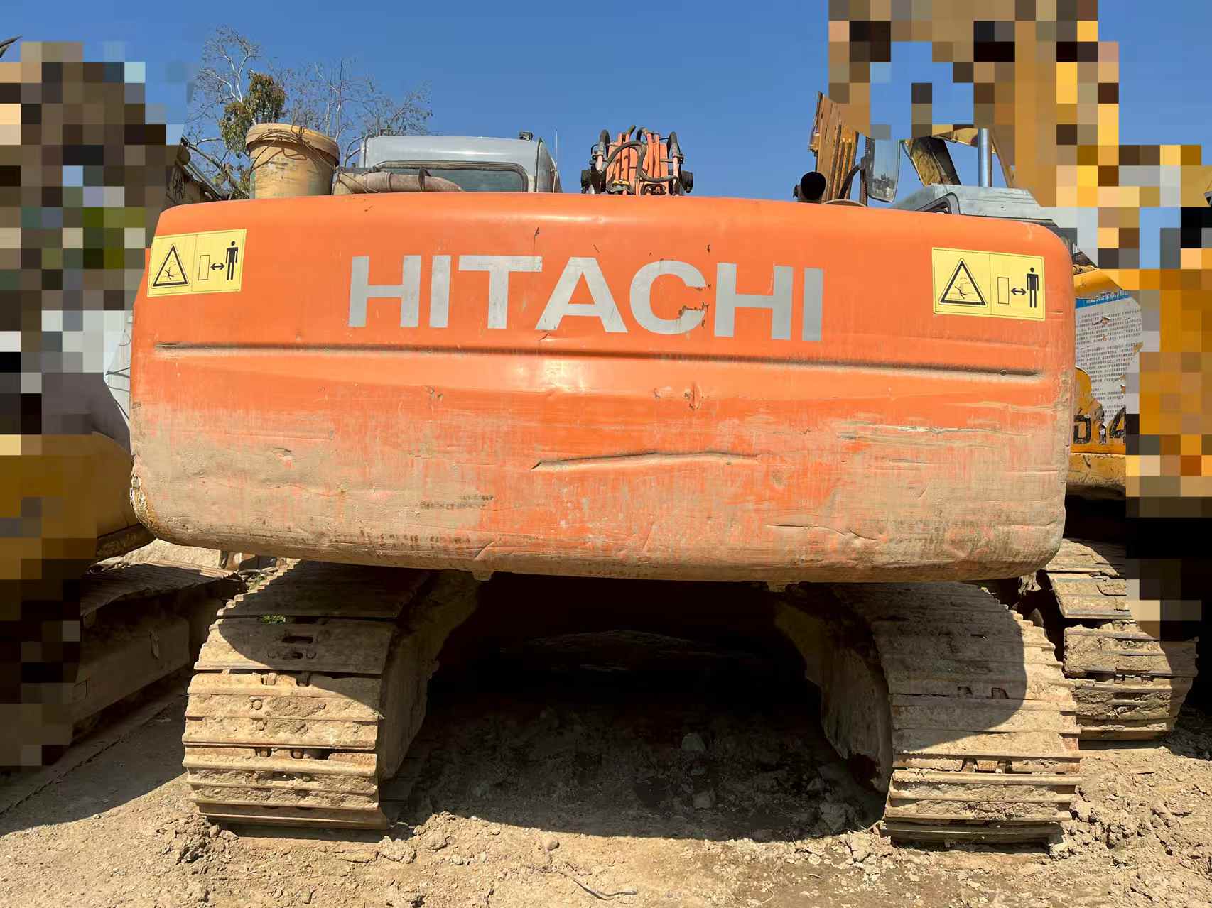 Used Hitachi ZX200-6 Excavator 2016 Model / 3