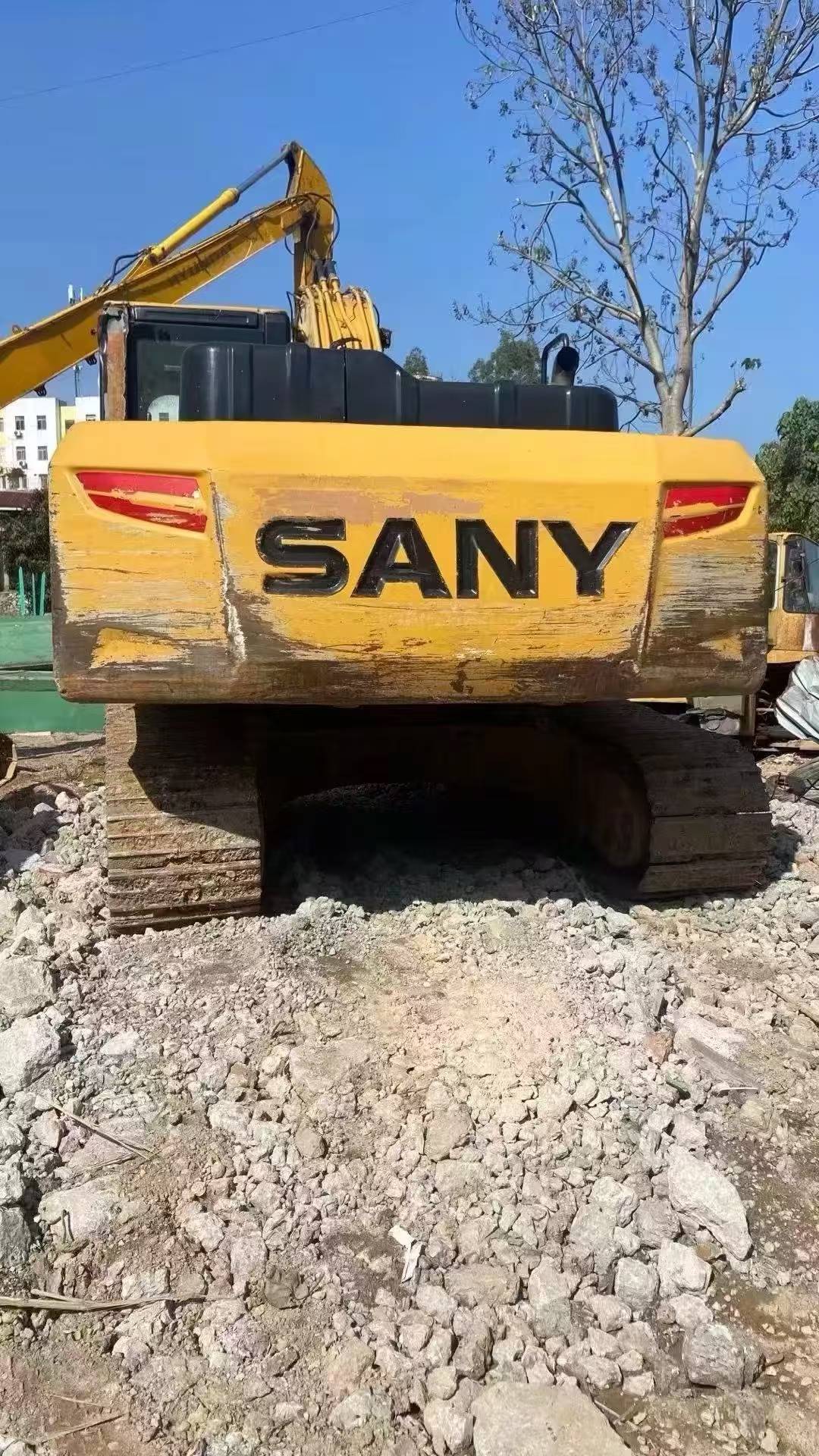 Used Sany SY215H Excavator 2020 Model / 6