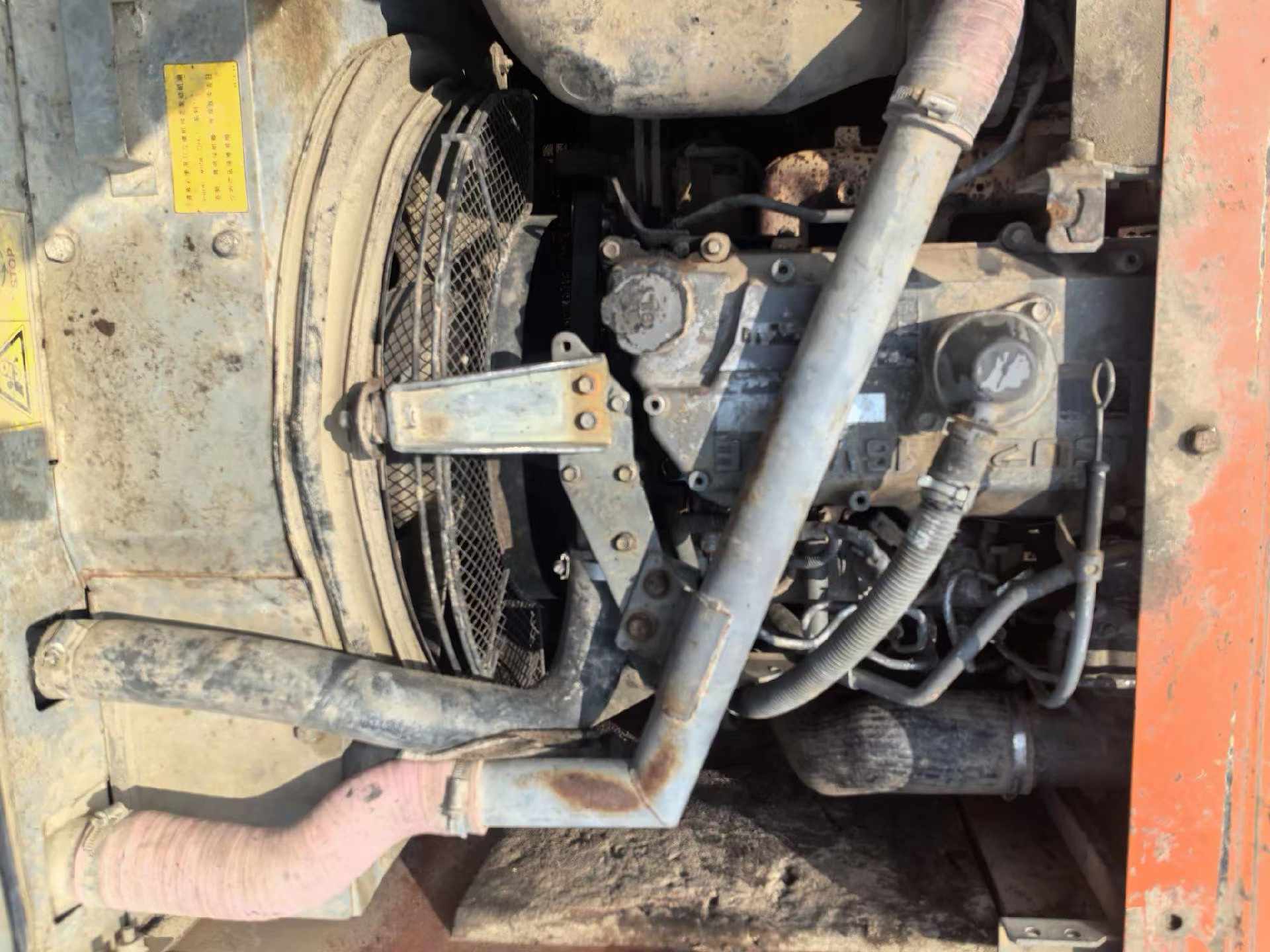 Used Hitachi ZX210LC-3 Excavator 2011 Model / 9