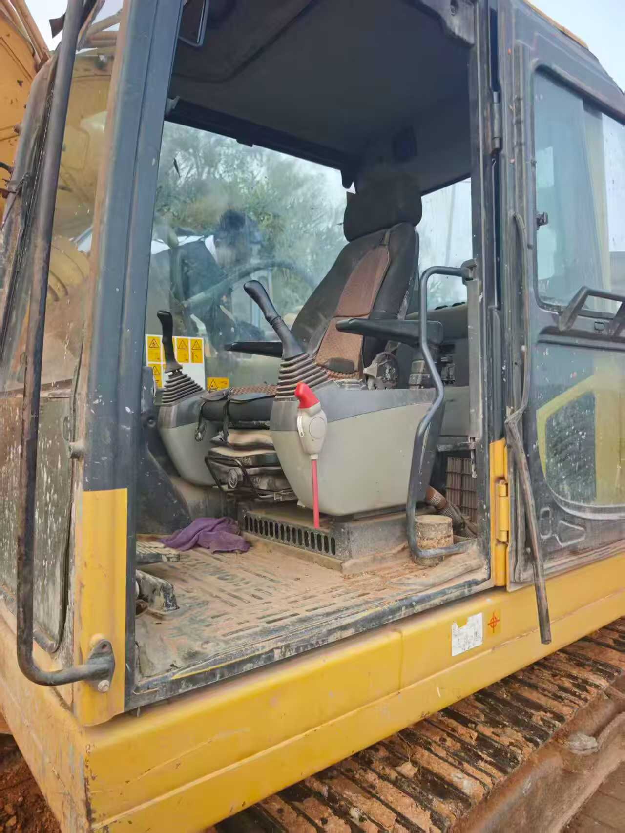 Buy Komatsu PC130-8 Used Excavator / 7 Used Komatsu PC130-8 Excavator 2015 Model / 7