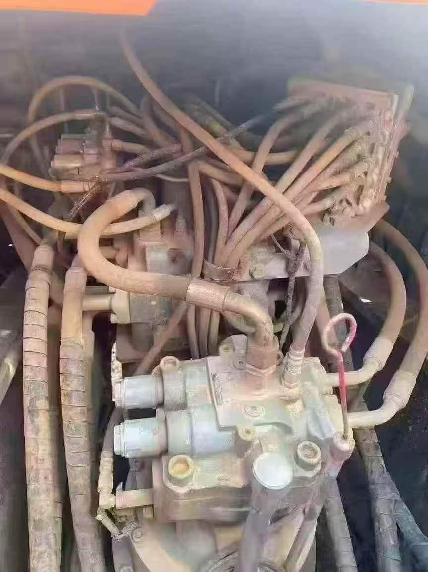 Buy Hitachi EX200 Used Excavator / 7 Used Hitachi EX200 Excavator 2016 Model / 7