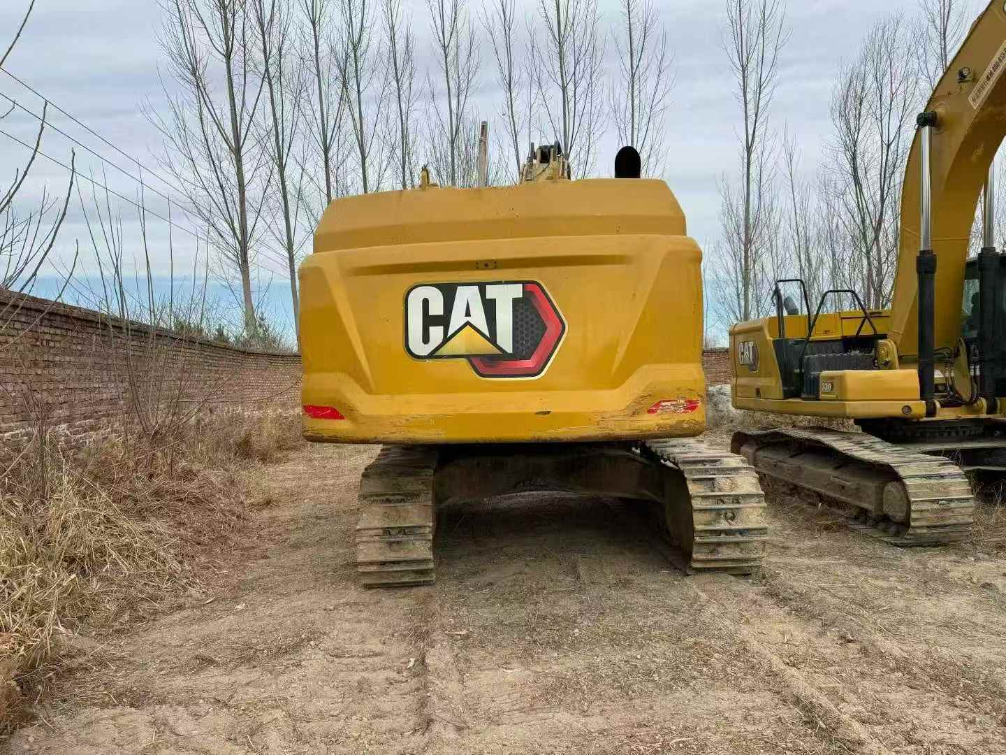 Buy Caterpillar CAT355 Used Excavator / 6 Used Caterpillar CAT355 Excavator 2022 Model / 6