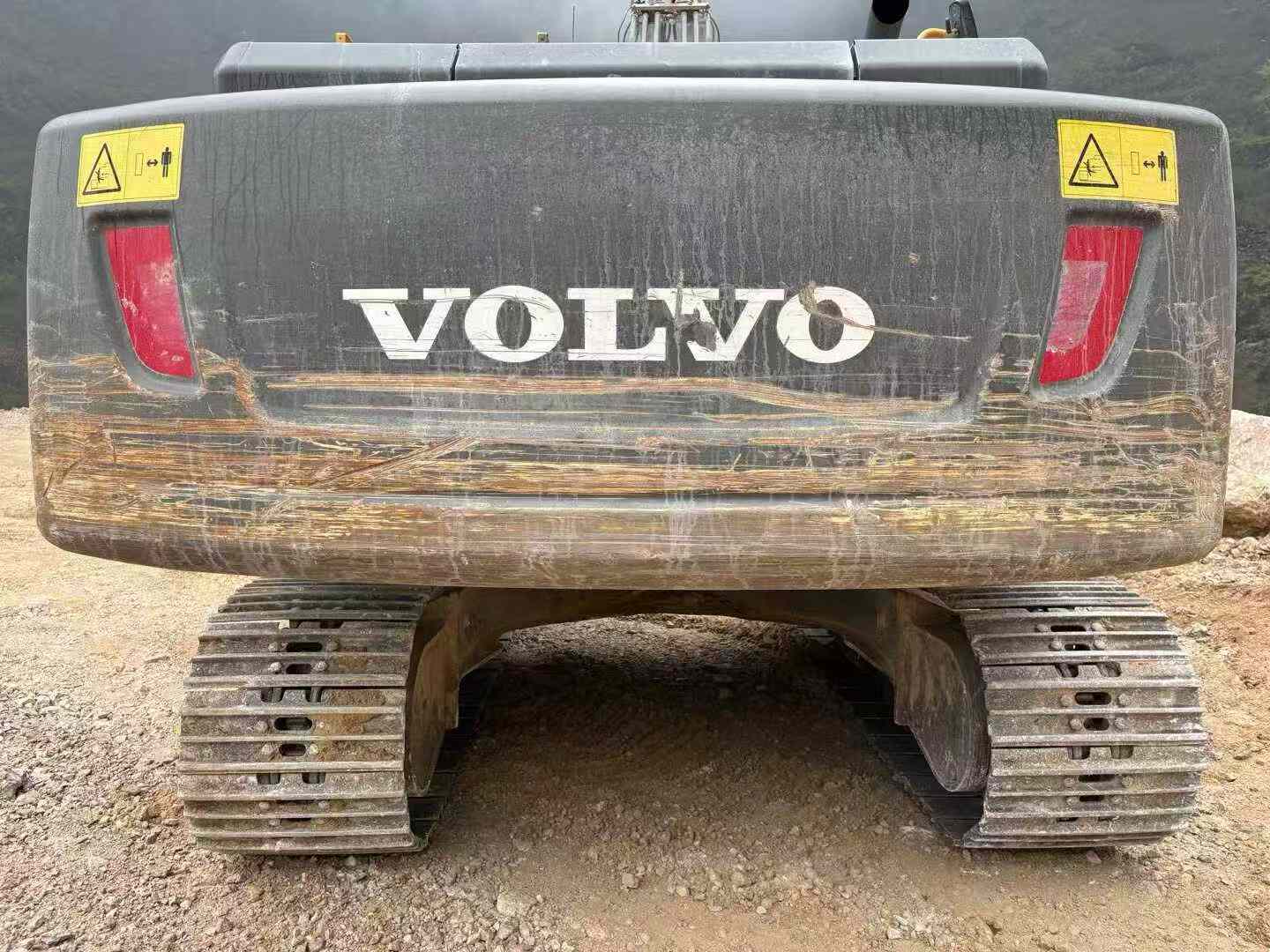 Buy Volvo EC210B Used Excavator / 5 Used Volvo EC210B Excavator 2021 Model / 5