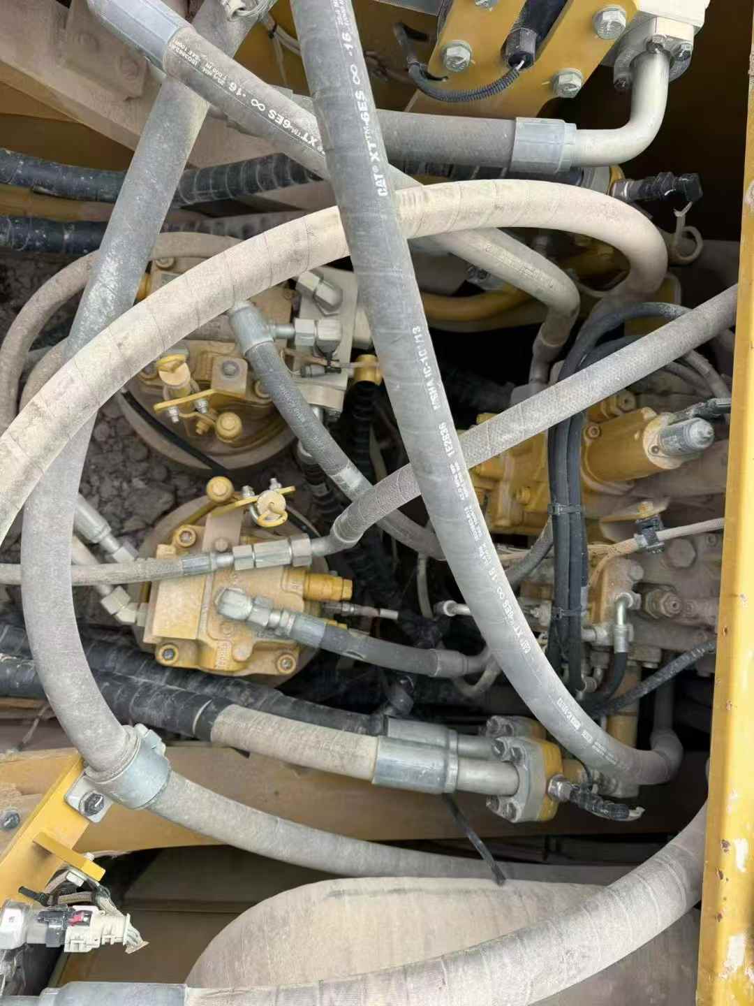 Buy Caterpillar CAT355 Used Excavator / 3 Used Caterpillar CAT355 Excavator 2022 Model / 3