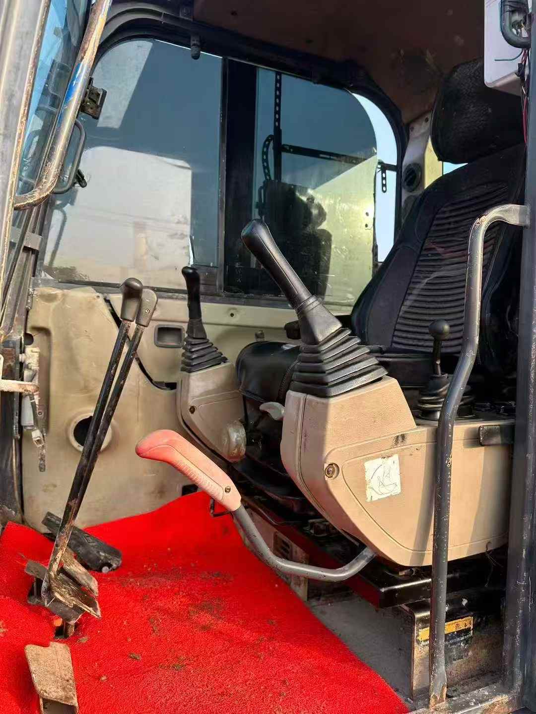 Buy Doosan DH60 Used Excavator / 3 Used Doosan DH60 Excavator 2016 Model / 3