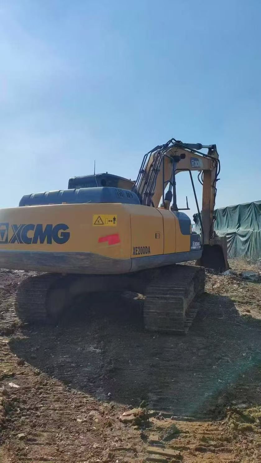 Buy XCMG XE200 Used Excavator / 3 Used XCMG XE200 Excavator 2020 Model / 3