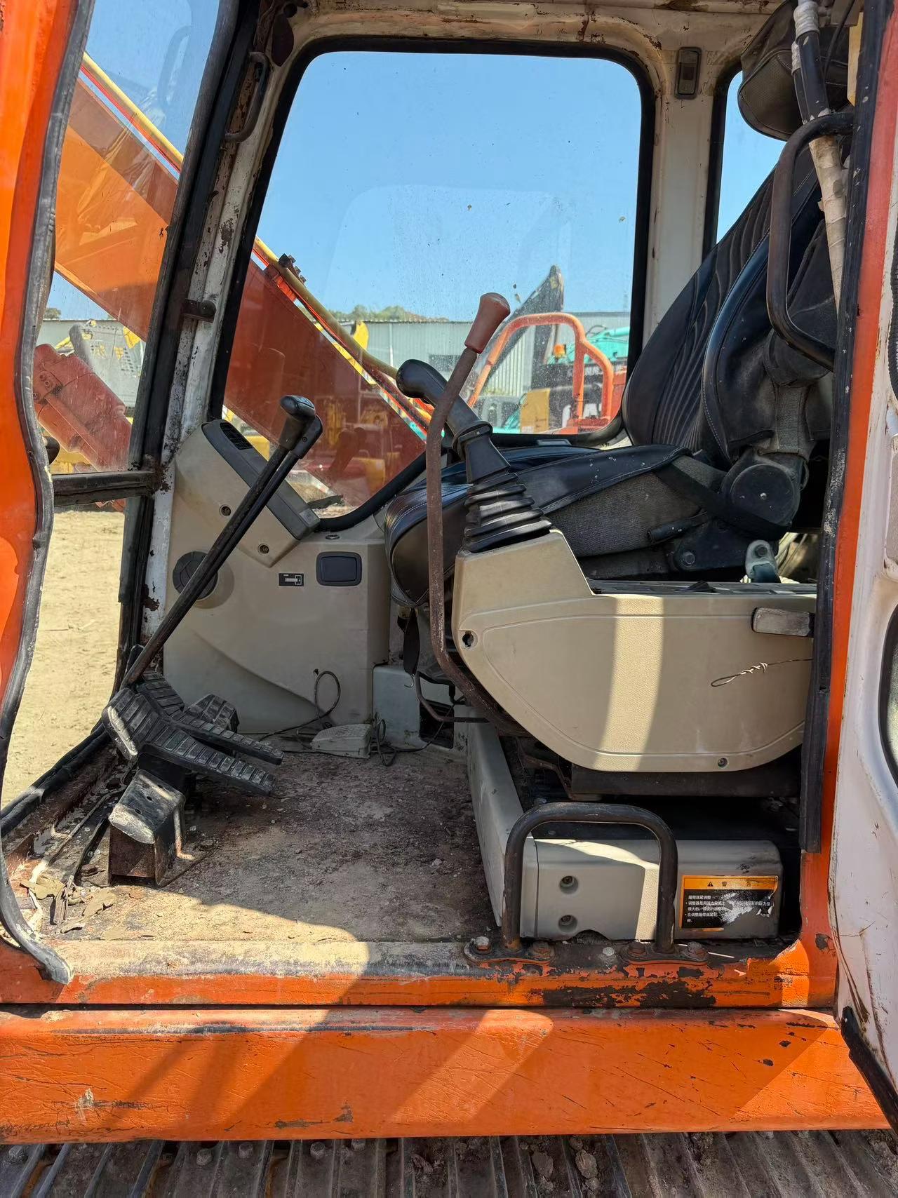 Buy Doosan DH80 Used Excavator / 3 Used Doosan DH80 Excavator 2016 Model / 3
