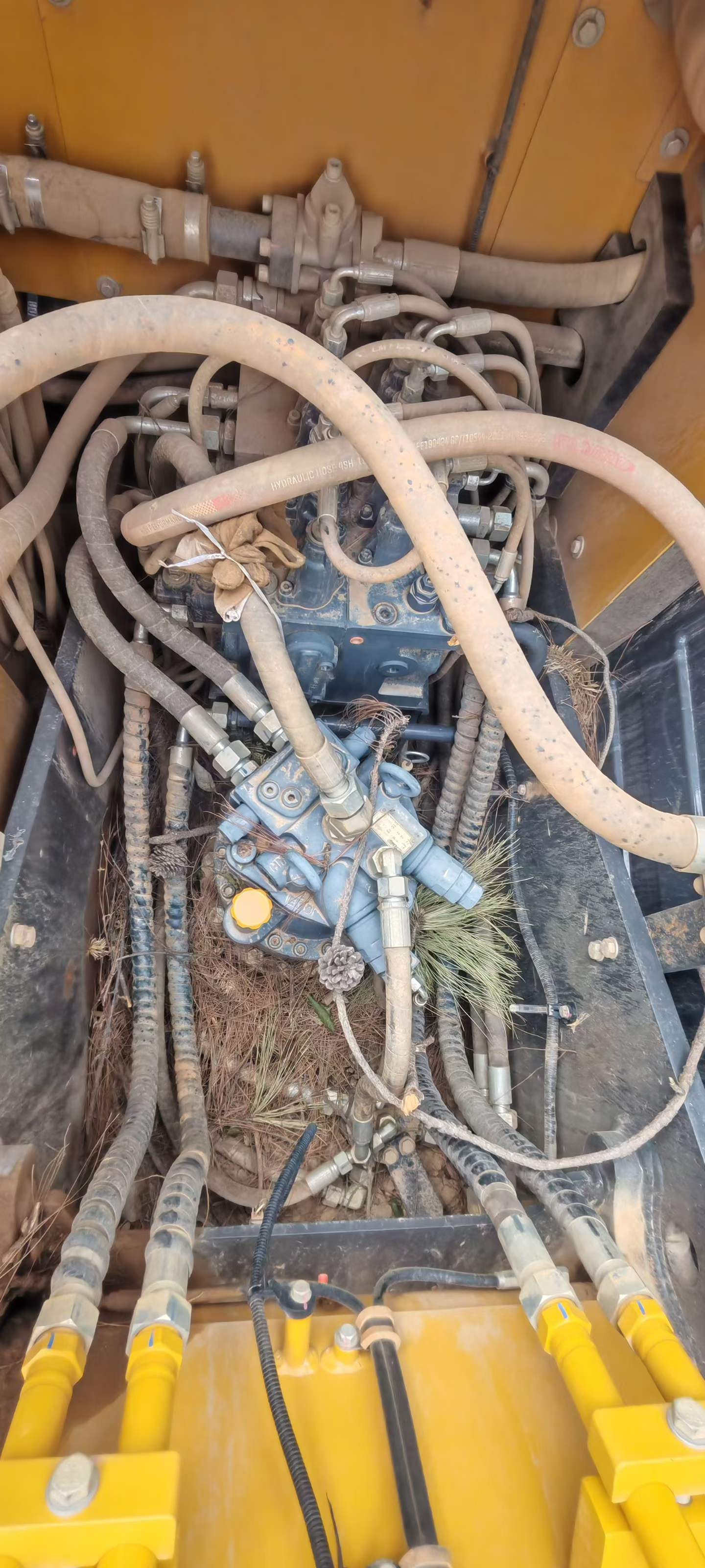 Buy XCMG XE135B Used Excavator / 4 Used XCMG XE135B Excavator 2024 Model / 4