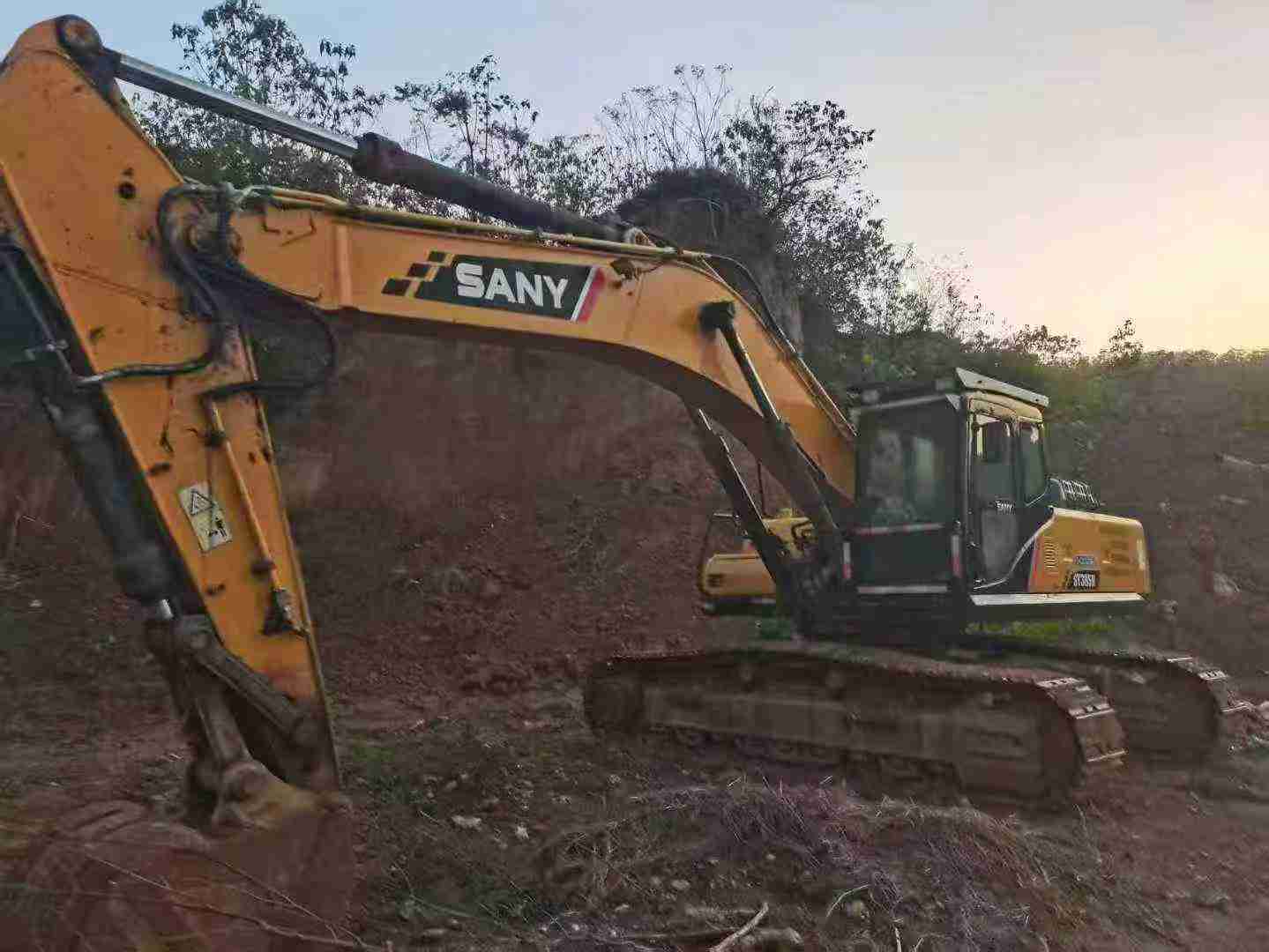 Buy Sany SY365C Used Excavator / 1