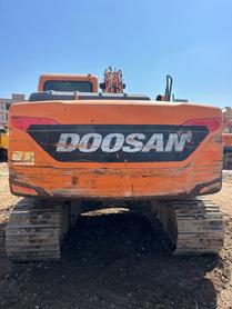Buy Doosan S130W-3 Used Excavator / 9 Used Doosan S130W-3 Excavator 2020 Model / 9