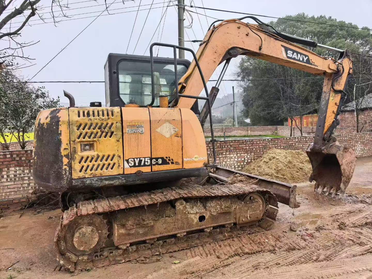 Buy Sany SY75 Used Excavator / 5 Used Sany SY75 Excavator 2014 Model / 5