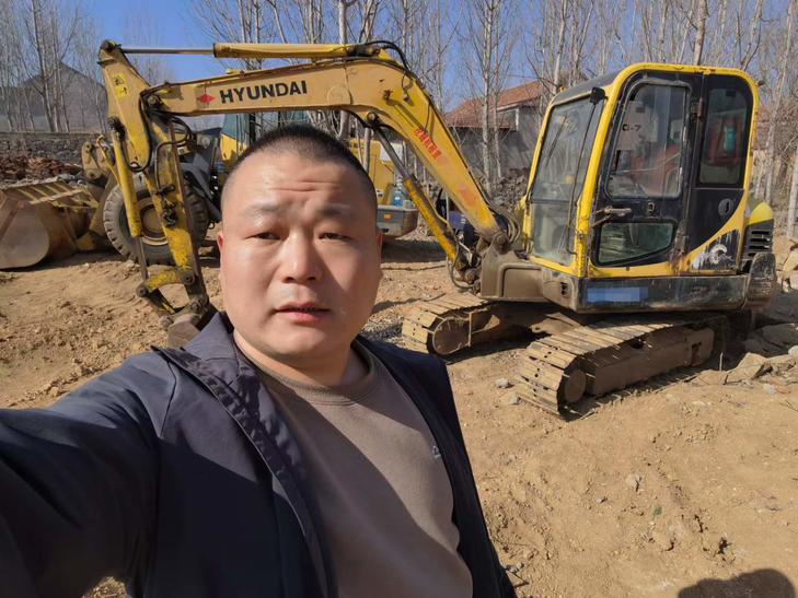 Buy Hyundai R60-7 Used Excavator / 1