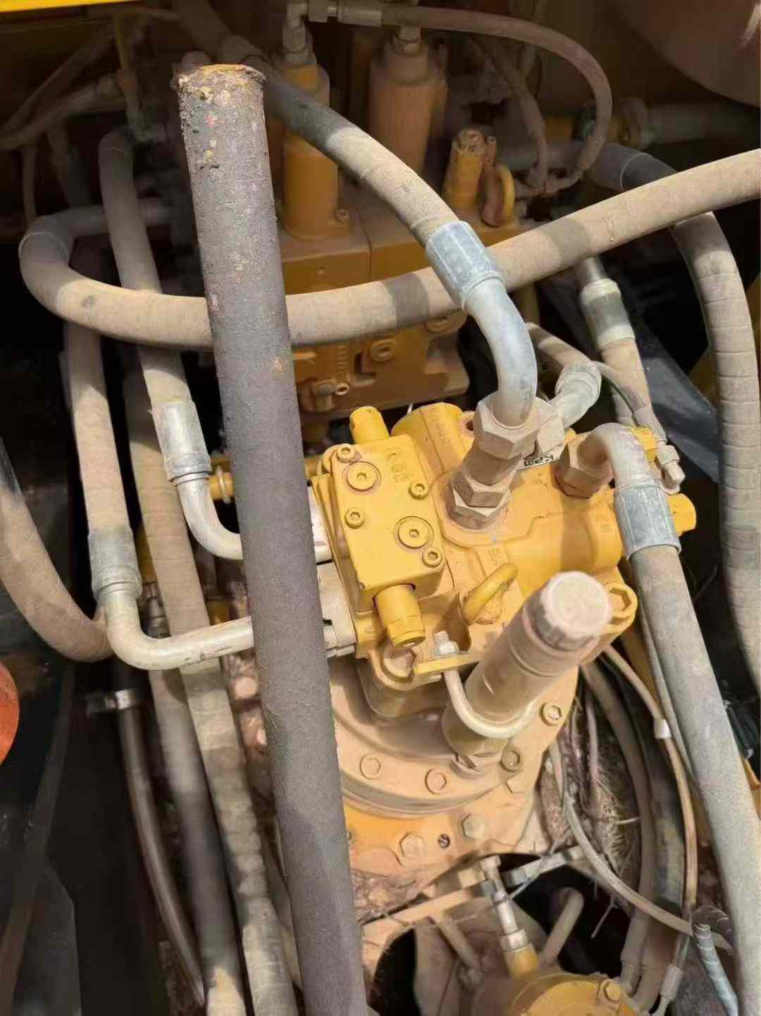 Used Sany SY215H Excavator 2021 Model / 3