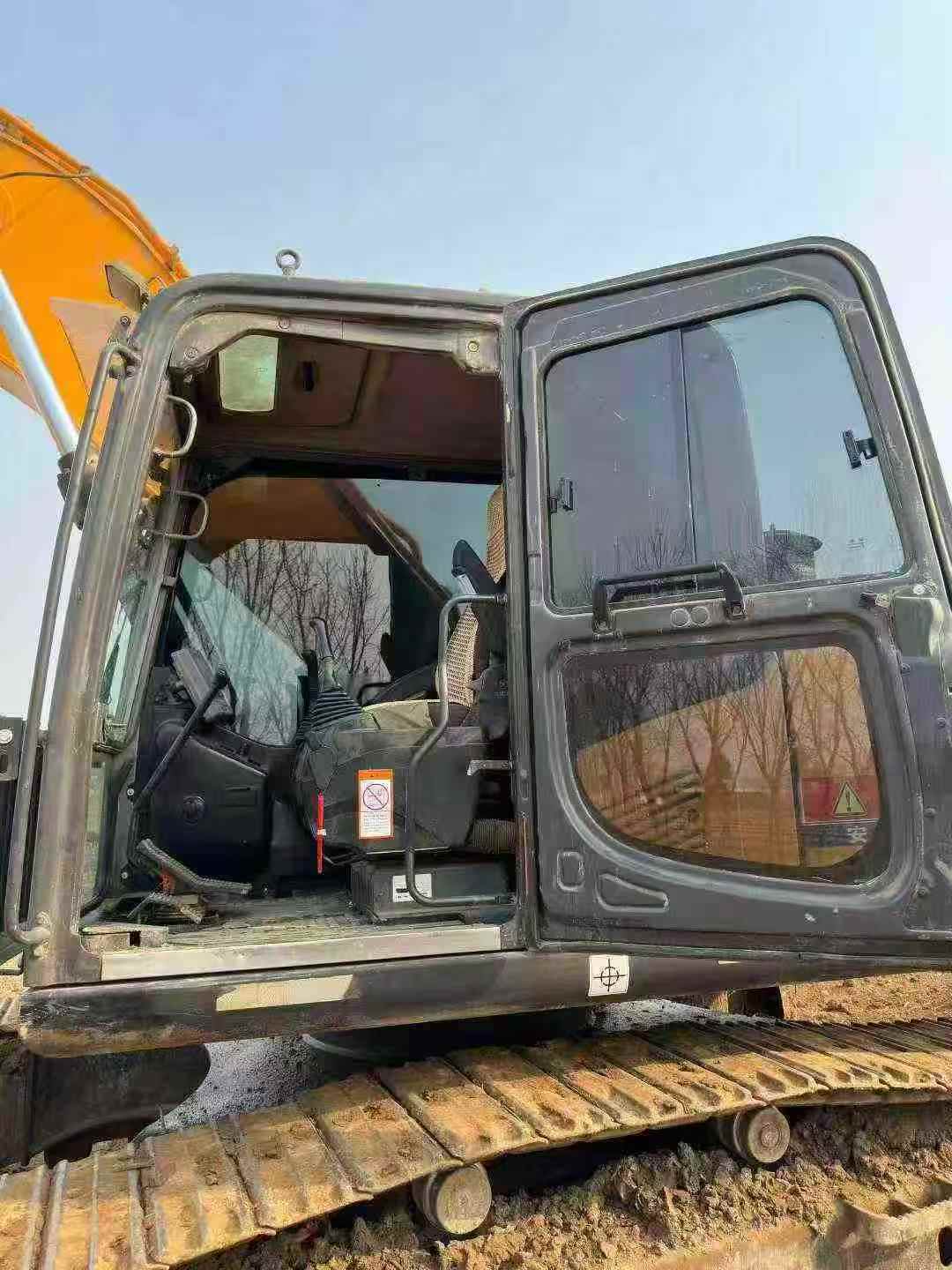 Buy Sany SY235C Used Excavator / 6 Used Sany SY235C Excavator 2016 Model / 6