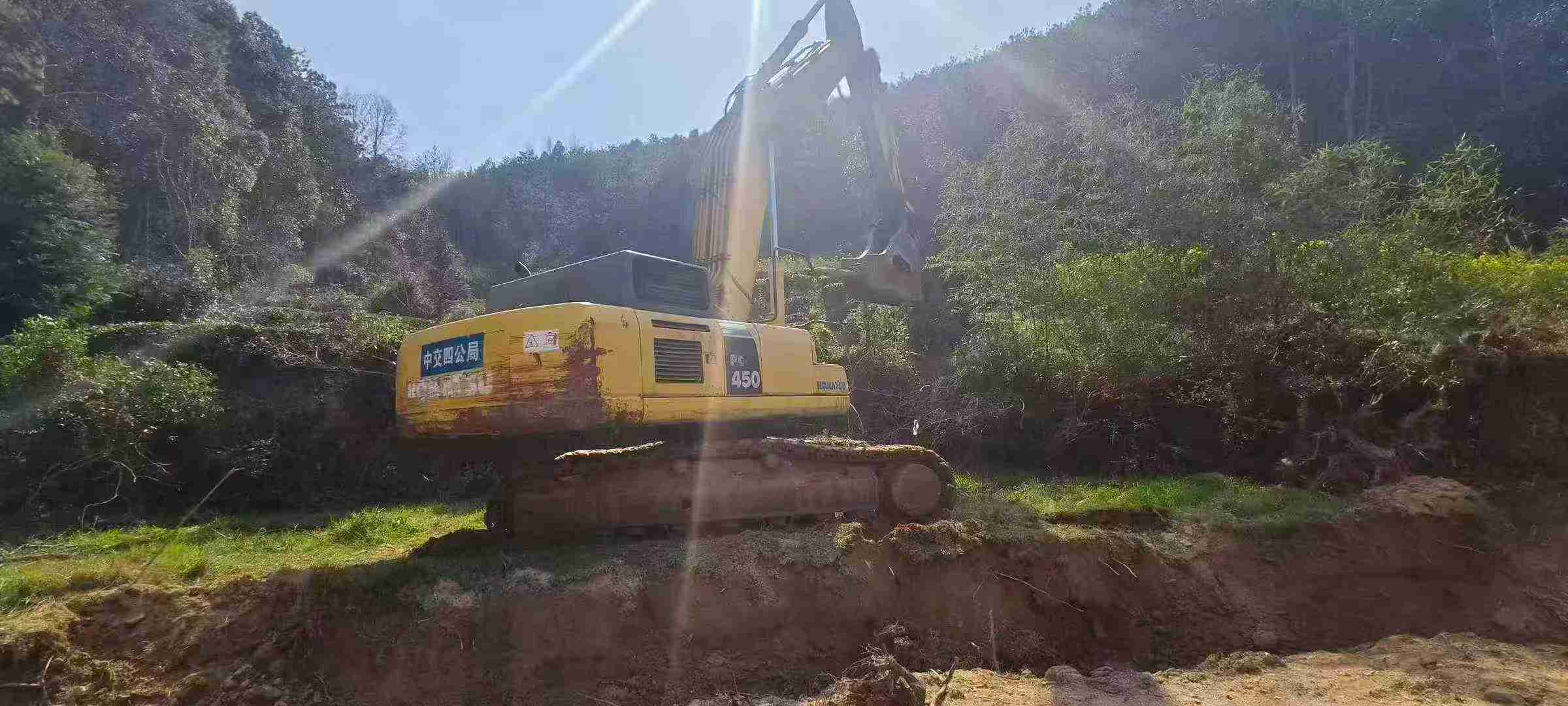 Buy Komatsu PC400-8 Used Excavator / 1