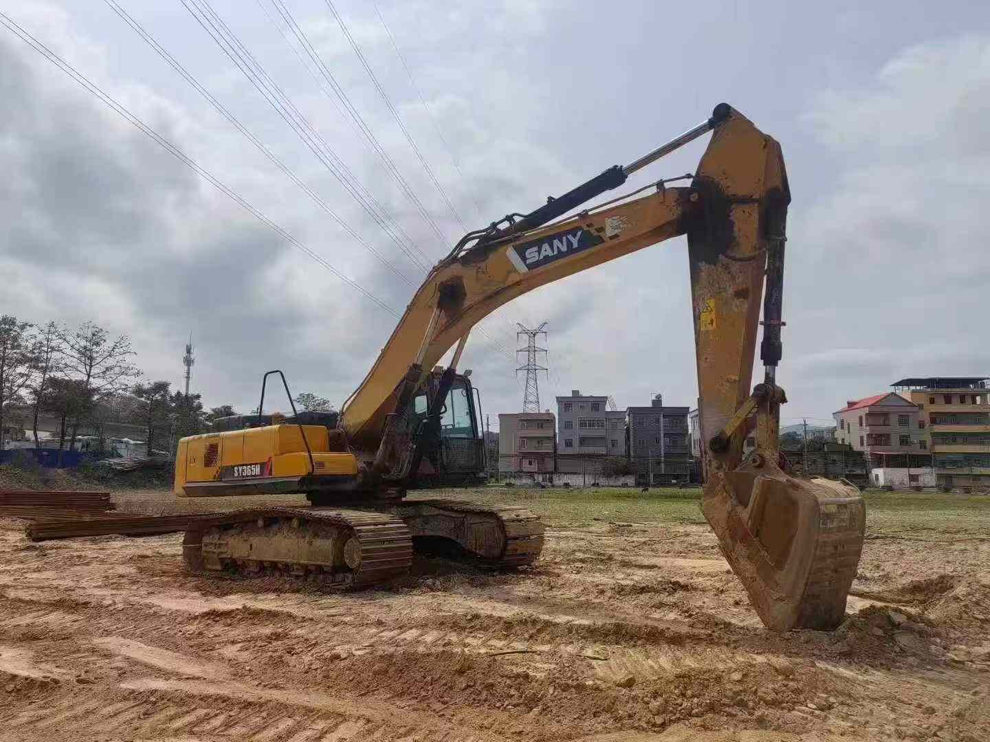 Buy Sany SY305C Used Excavator / 1