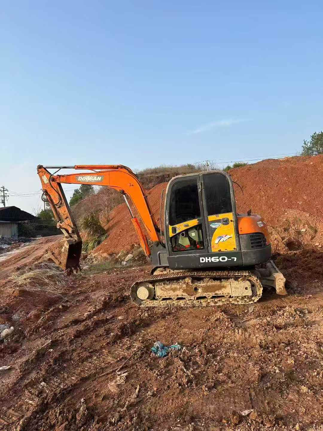 Buy Doosan DH60 Used Excavator / 2 Used Doosan DH60 Excavator 2016 Model / 2