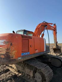 Buy Hitachi EX200 Used Excavator / 3 Used Hitachi EX200 Excavator 2010 Model / 3