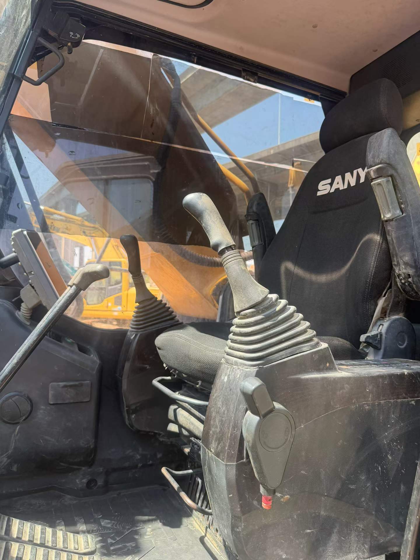 Used Sany SY200C Excavator 2021 Model / 9