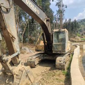 Buy Volvo EC210B Used Excavator / 9 Used Volvo EC210B Excavator 2011 Model / 9