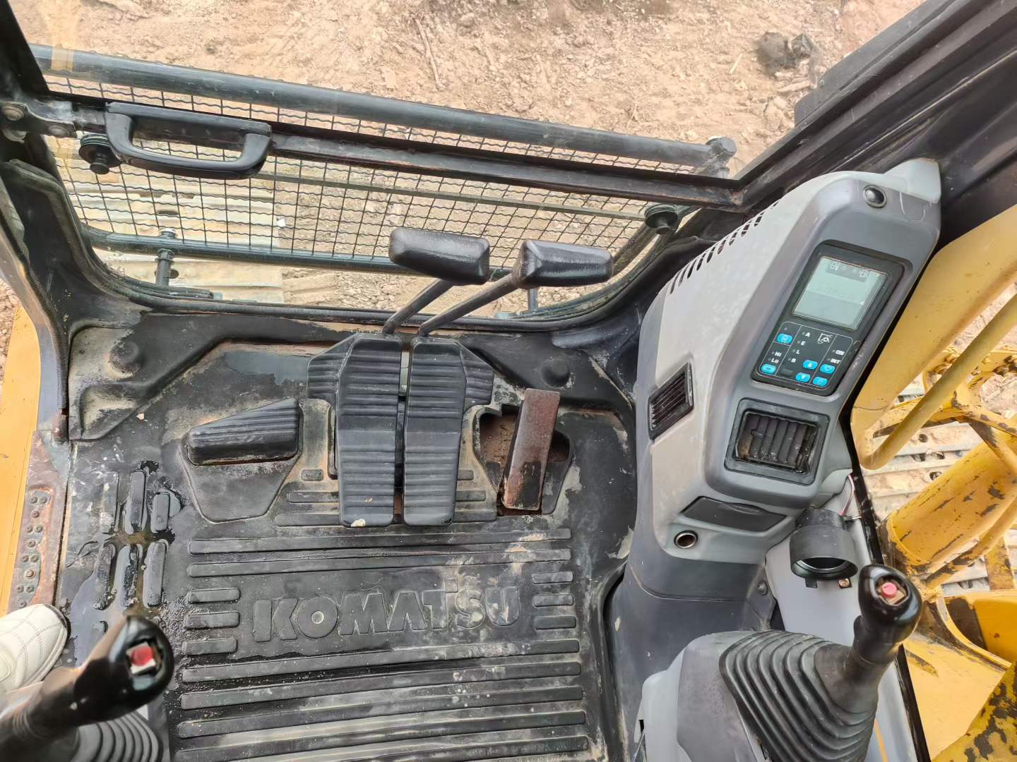 Buy Komatsu PC130-7 Used Excavator / 4 Used Komatsu PC130-7 Excavator 2016 Model / 4