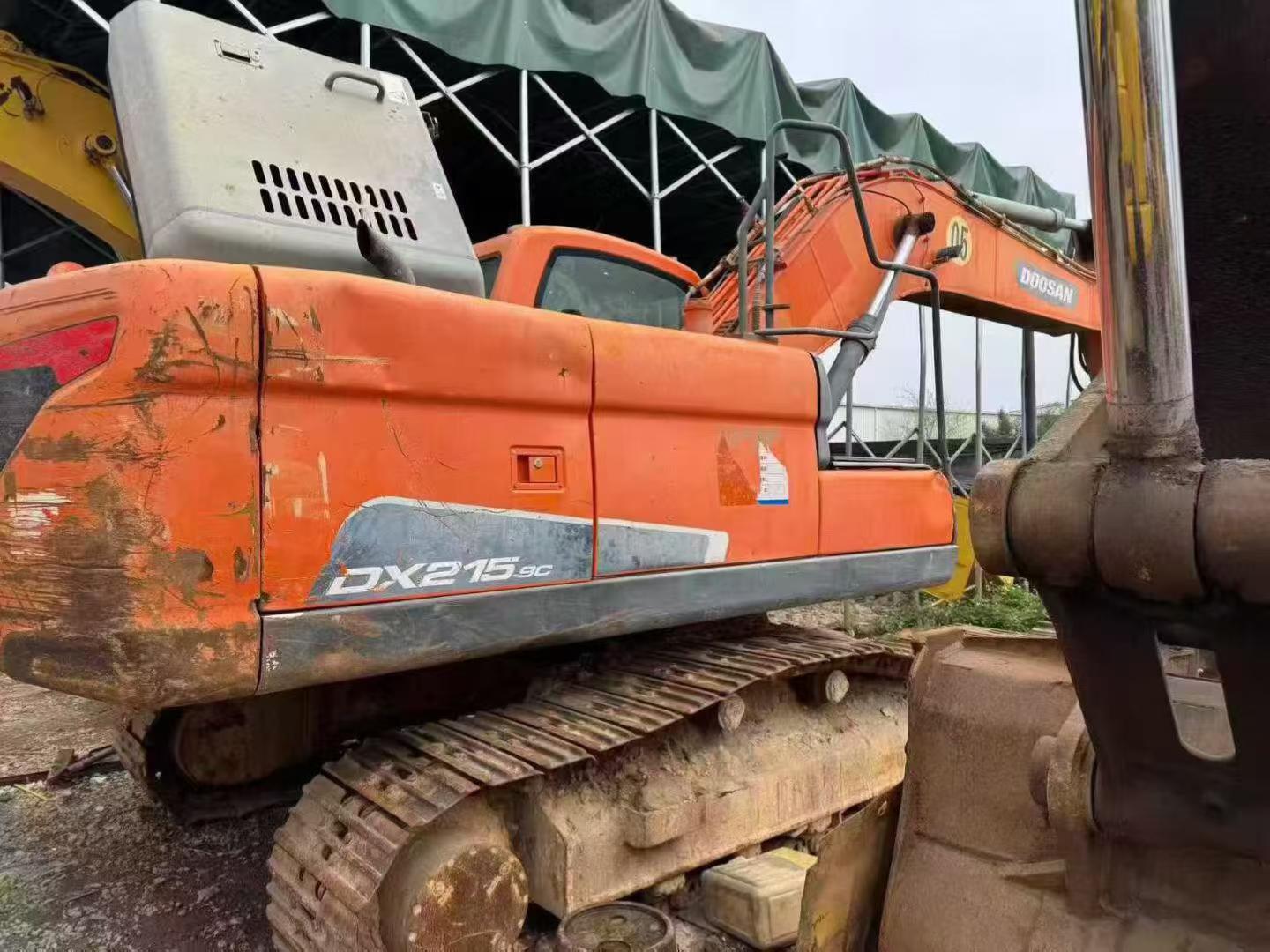 Buy Doosan DH215-7 Used Excavator / 3 Used Doosan DH215-7 Excavator 2018 Model / 3