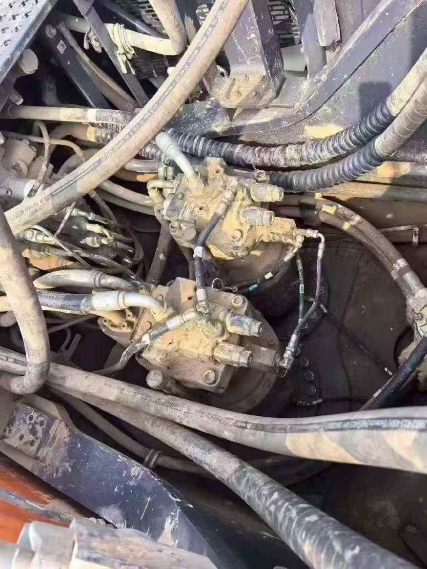 Used Doosan DX520LC Excavator 2021 Model / 7