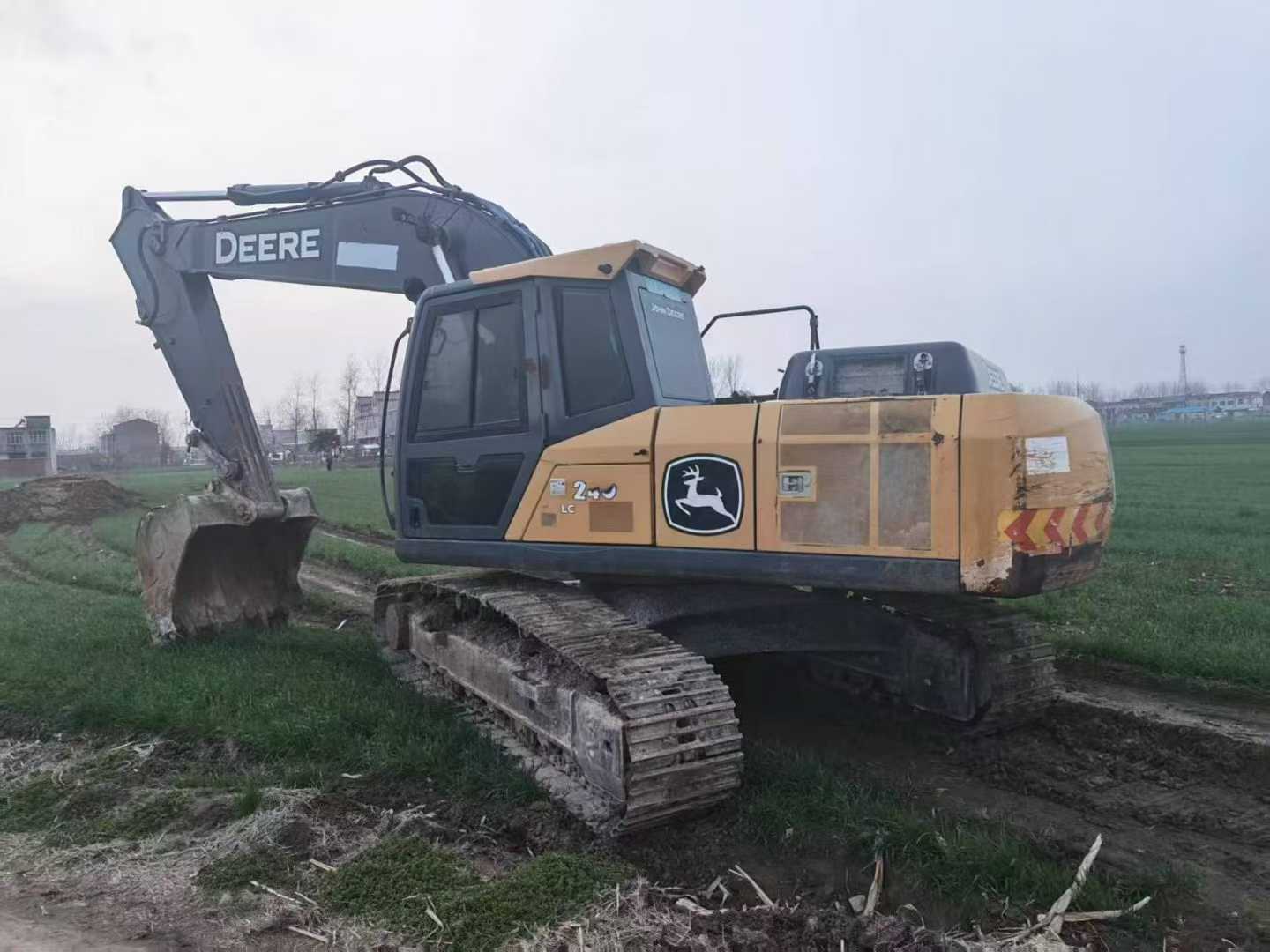Buy JohnDeere E210 Used Excavator / 1